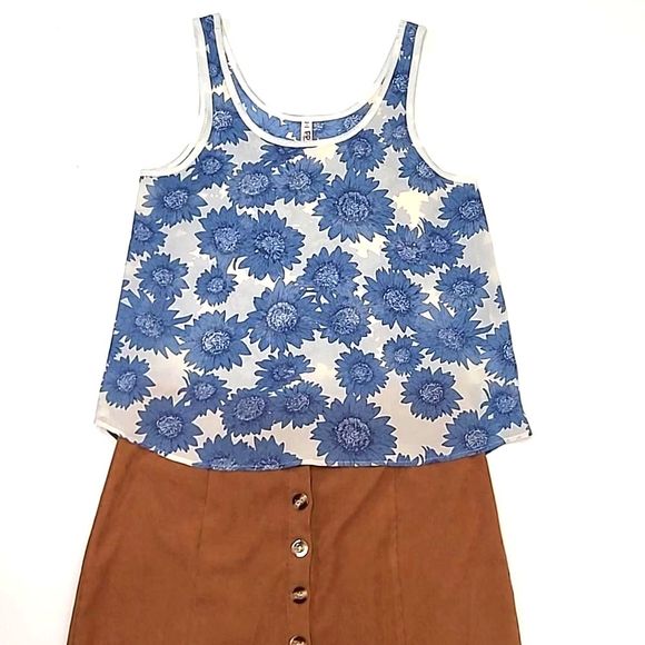 Mudd Sunflower Tank Top Bohemian Scoop Neck High Low Hem Sleeveless Flowy Blouse - Picture 3 of 17